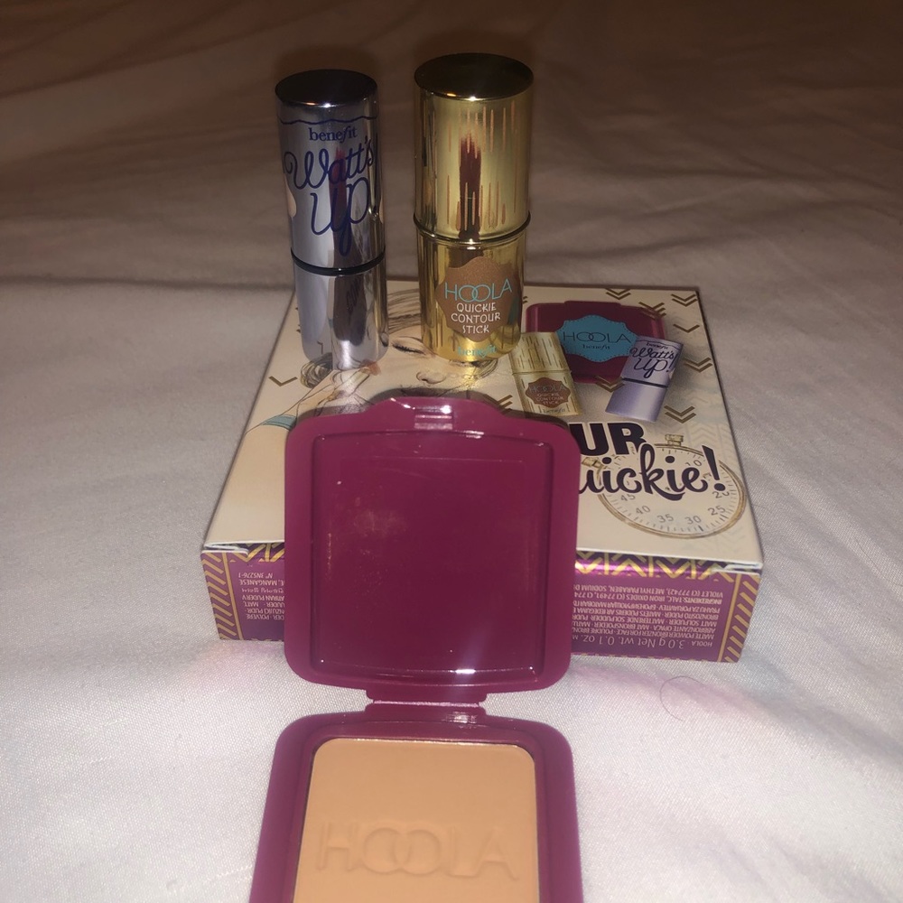 Benefit Contour In A Quickie Set